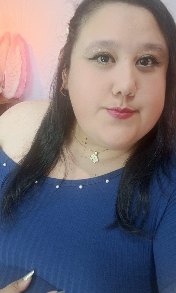 privat-livecam.com marianabbw30 livesex profile in curvy cams