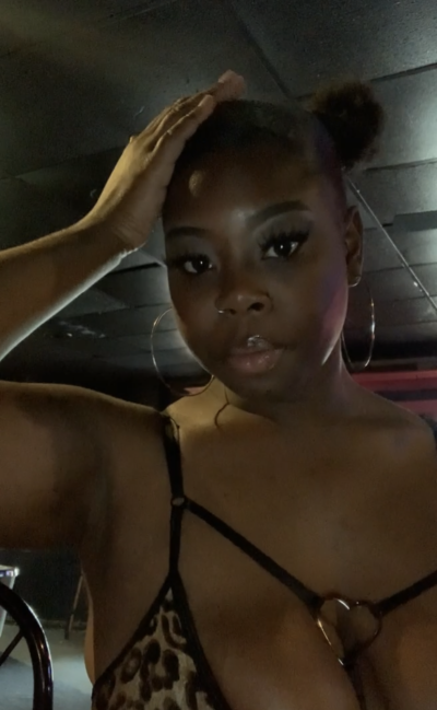 inluvw_coco 🤽 free sex cam
