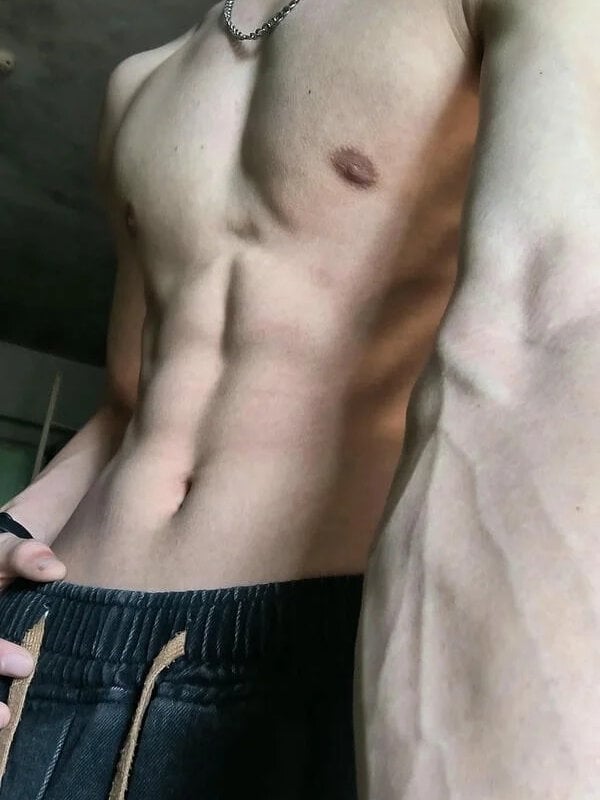 hoangbabyy 離線 XXX 聊天