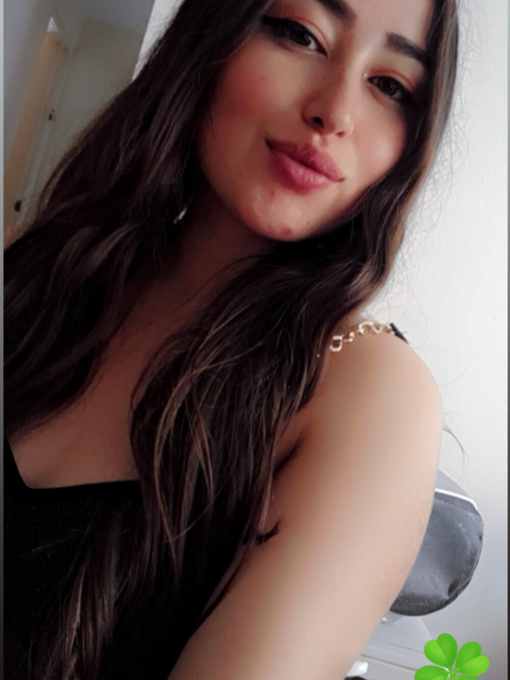 Live sex webcam photo for GirlSweet_1 #289411388