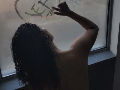 TAYLOR_MOON69 Avatar