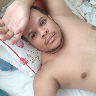 felipinho000777 Live Cam on StripChat