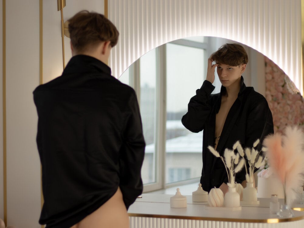 Timothy_Brown profile