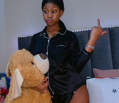 barbiegirl02 from stripchat