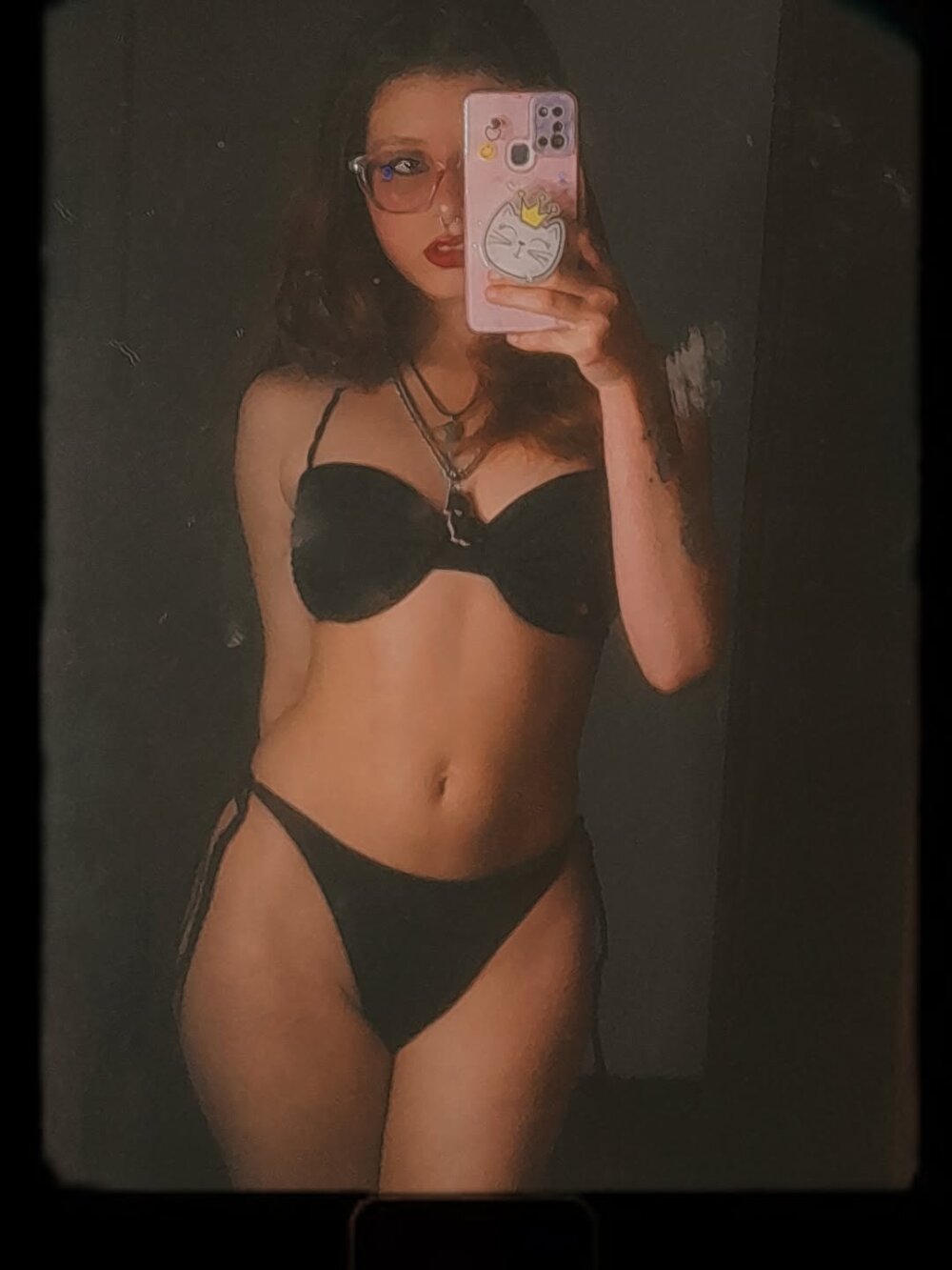 pornos.live gatitami livesex profile in thin cams