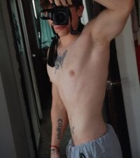 Модель Logan_sixxer