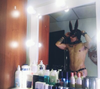 latinnboy82 from stripchat