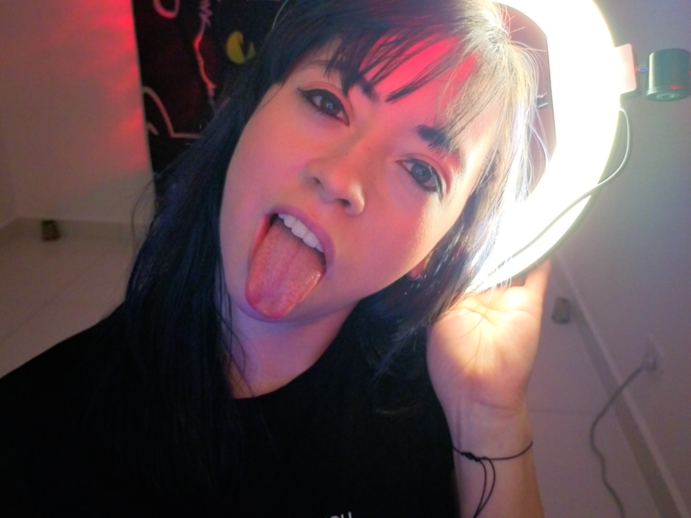 _Denisse_Peterson_ élő XXX-chatje