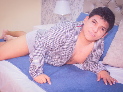 garyjhonss from stripchat