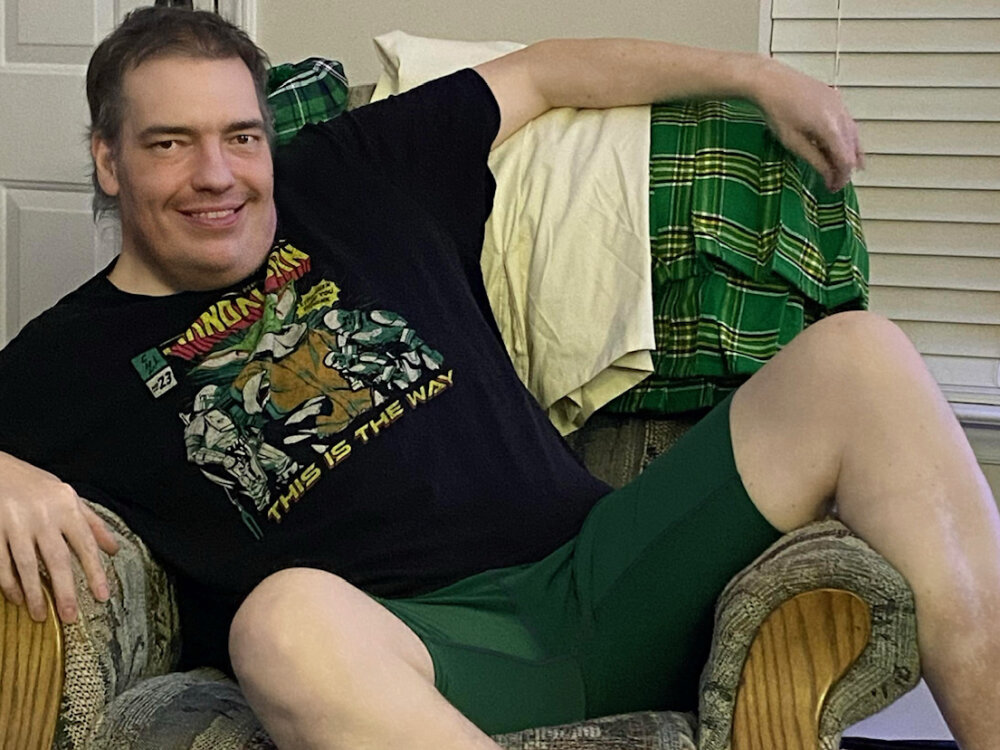 TristanHeathcliff's most recent online preview