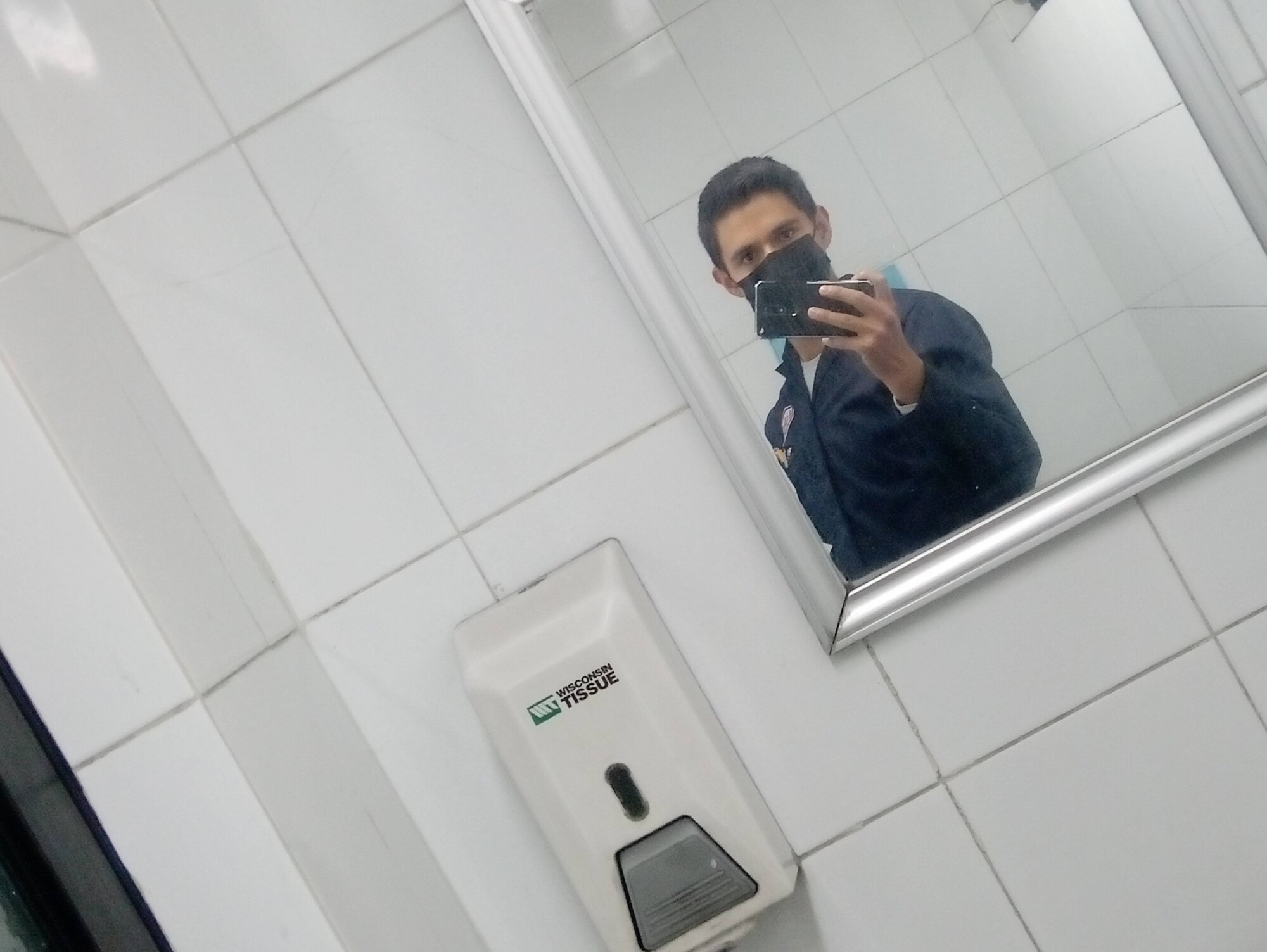 Uriel_Hot_Mx