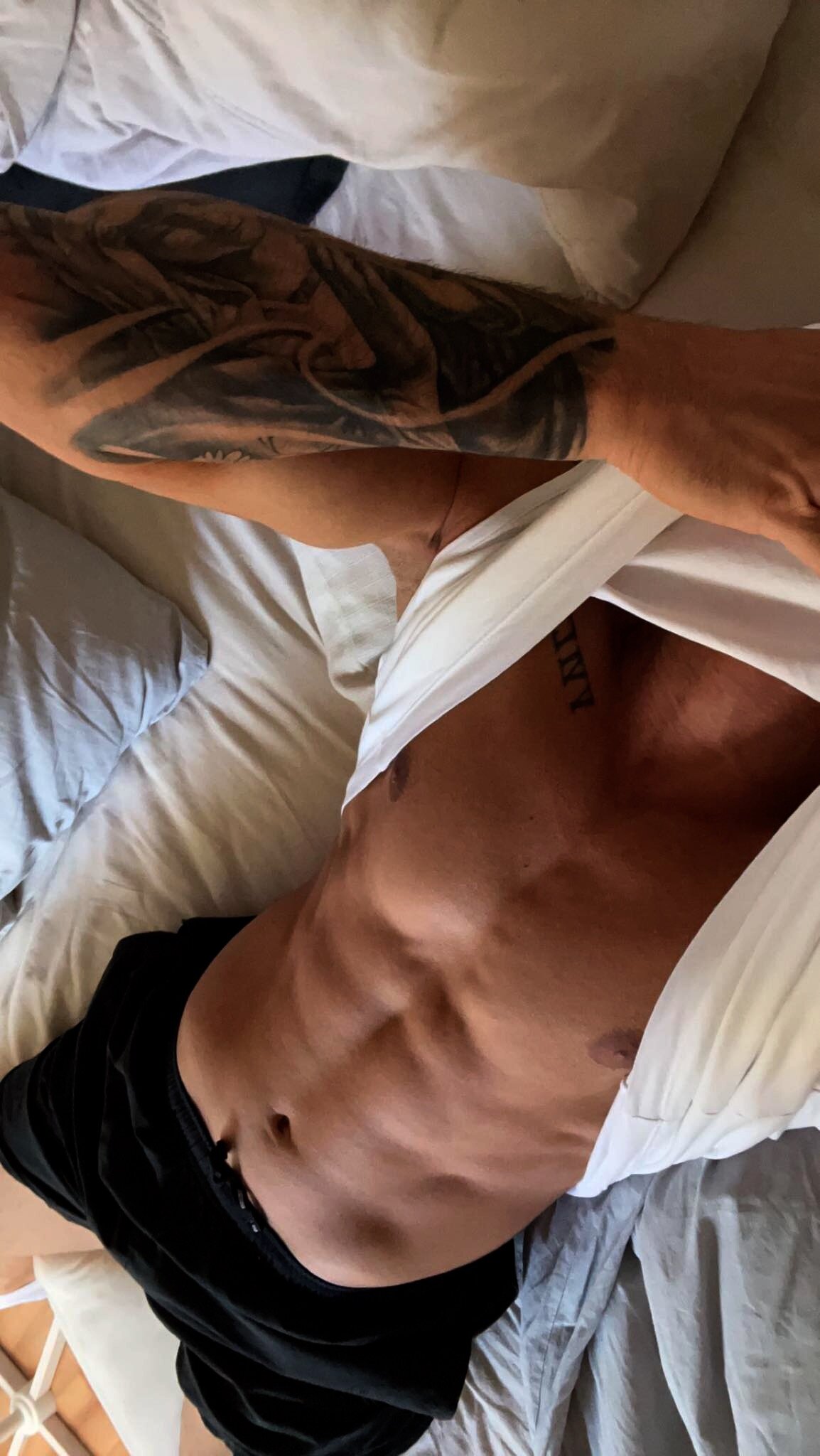 Latino_XXX