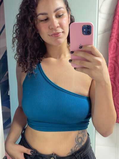 Corolinaa2