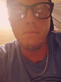 Ledaddy11 - Live Cam