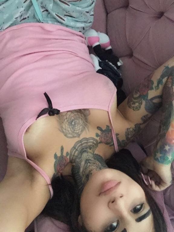 cristalhugets from stripchat