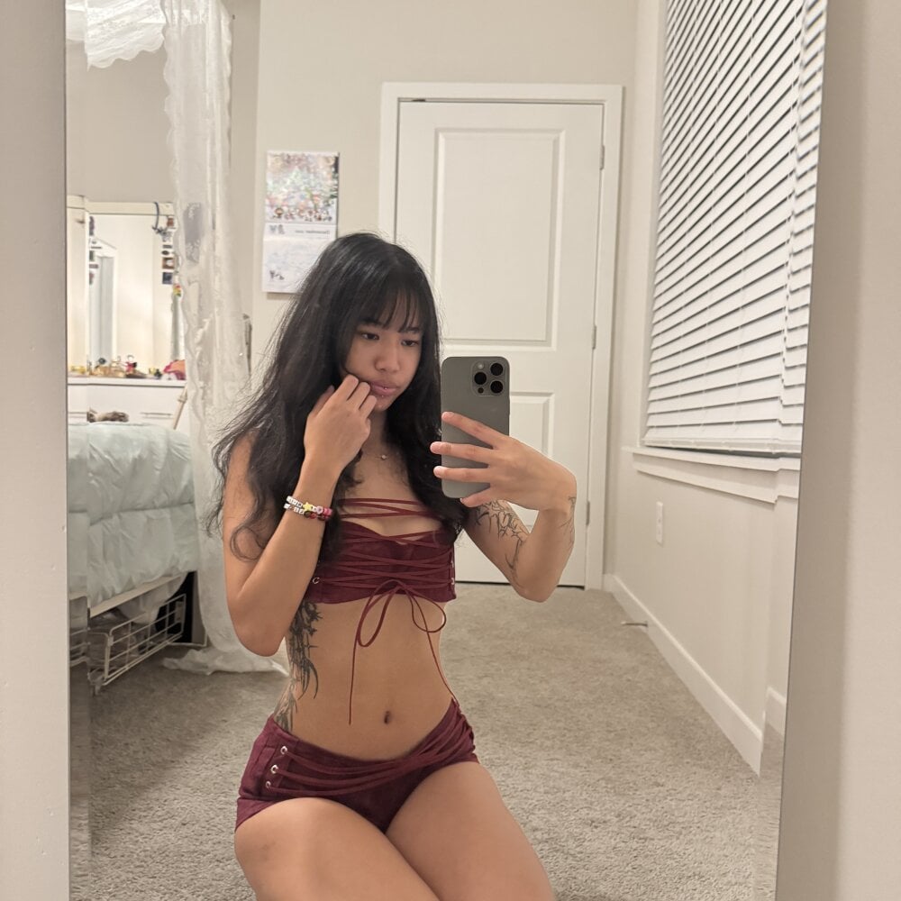 sexcityguide.com donna_creamteam livesex profile in english cams