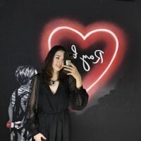 effy_scodelario's Offline Chat Room