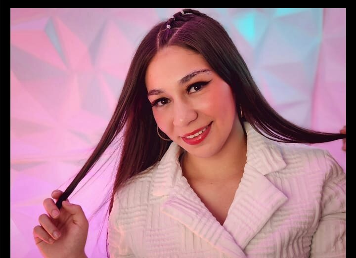 Alexandra_M4rtinez