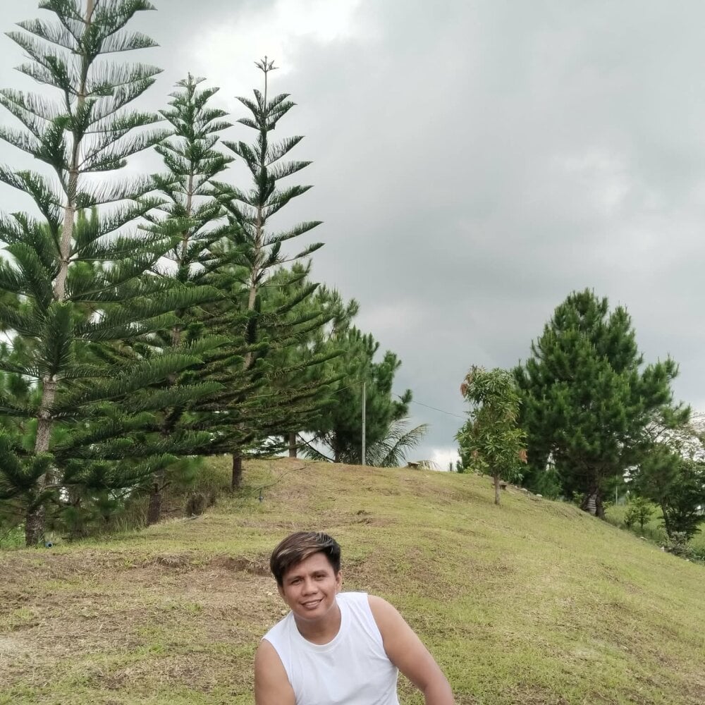 Chat XXX offline de Clark_Asian