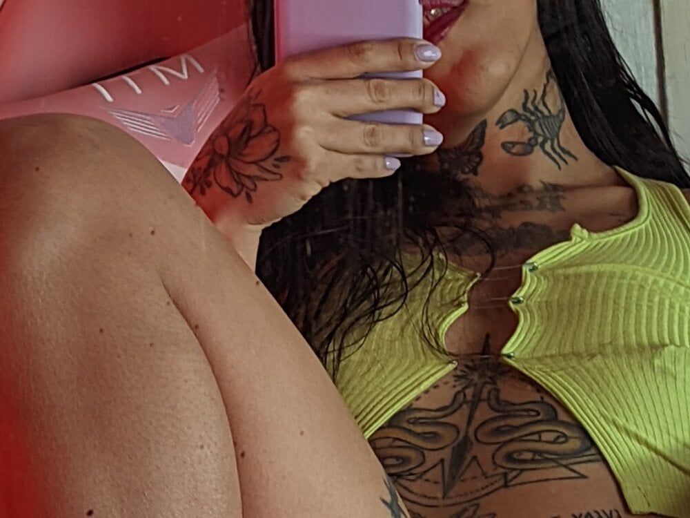 jess_tattoo11 from stripchat