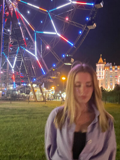 vikusik22a from stripchat