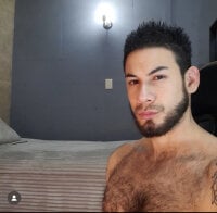 Prometeo-grizzly's webcam live show