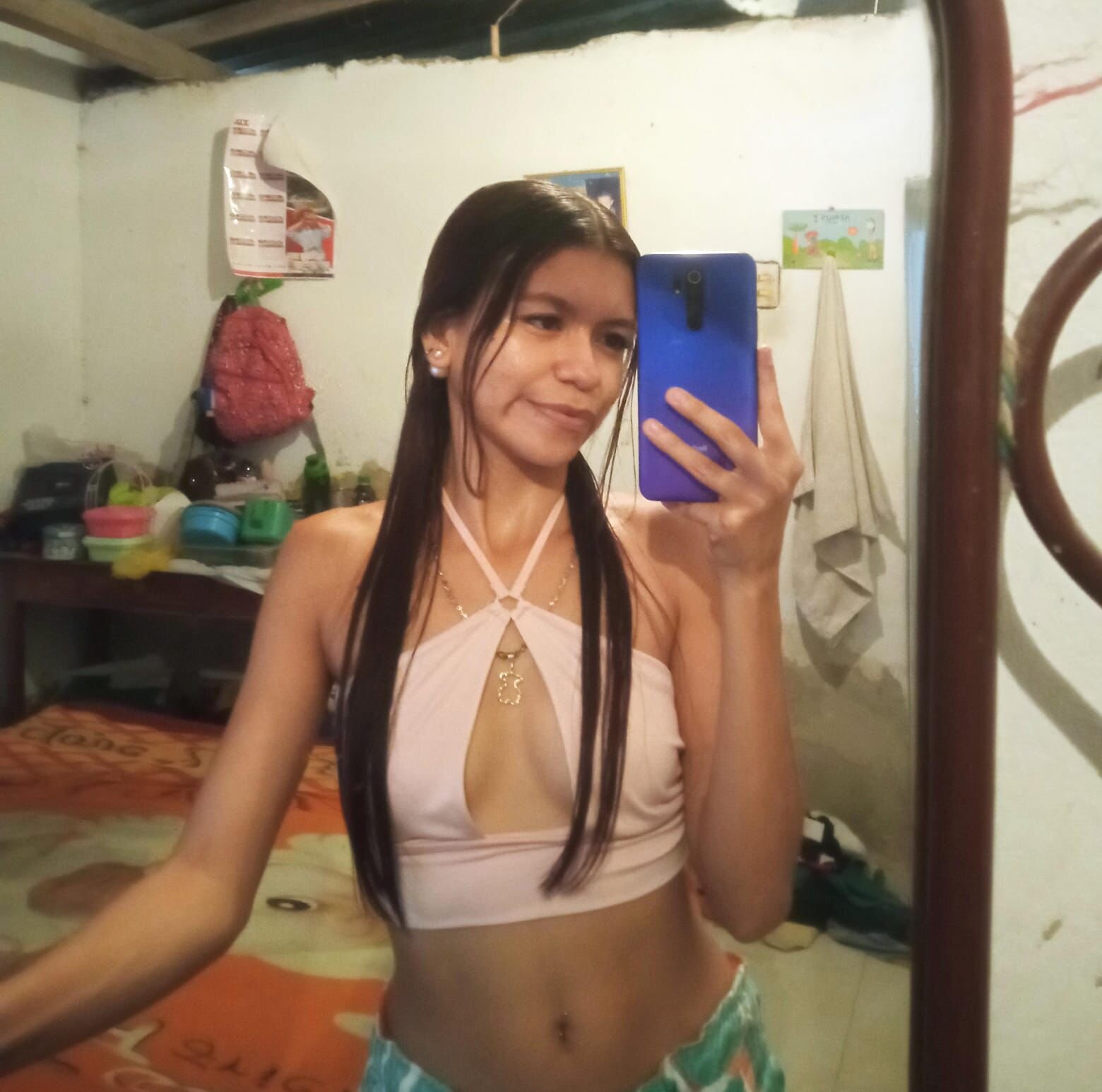 caroline_lovexx