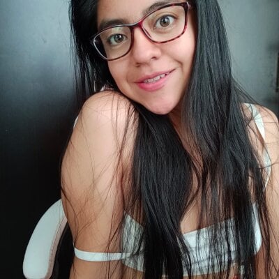 18petitepantys from stripchat