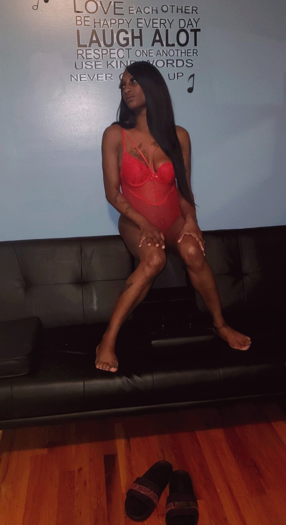 DontWonder23_'s Offline XXX Chat