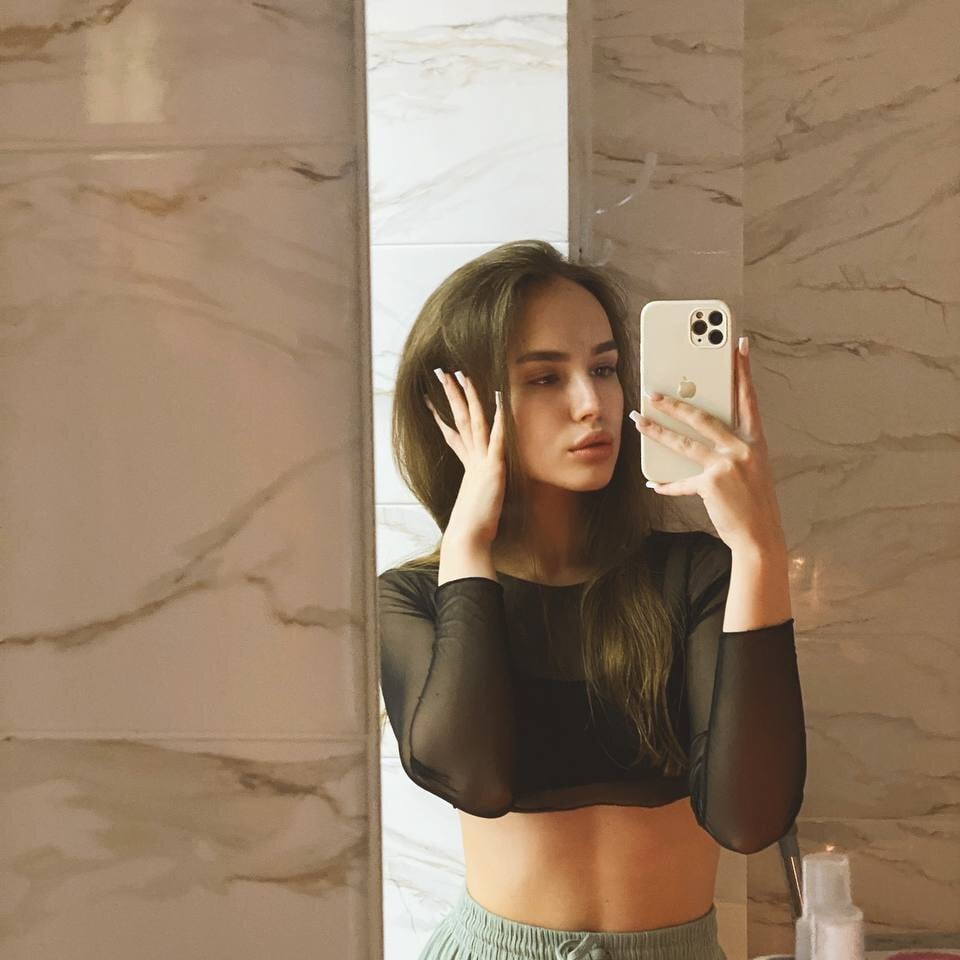 ElviaBody profile