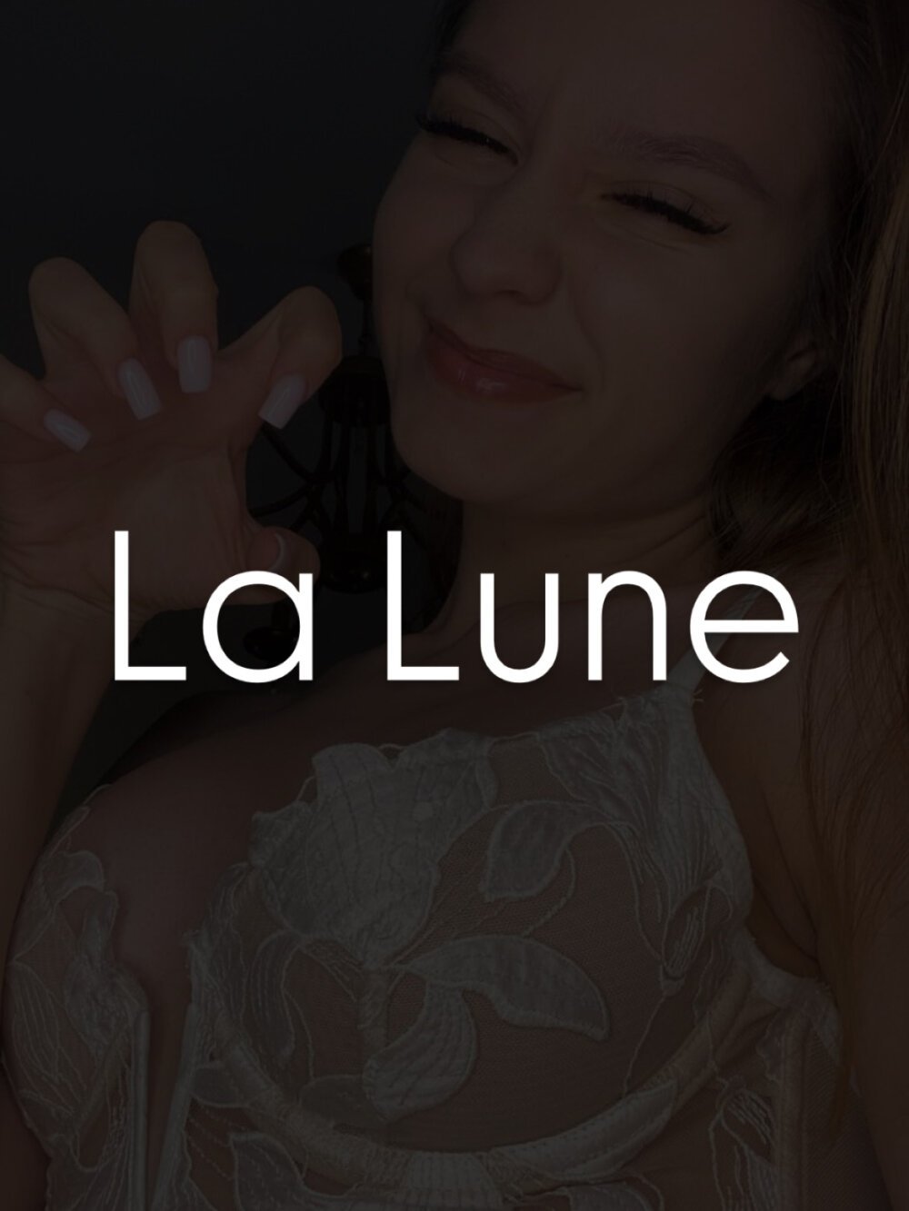 mega-camsex.net la_l_u_n_e livesex profile in wish-i-was-in-australia cams