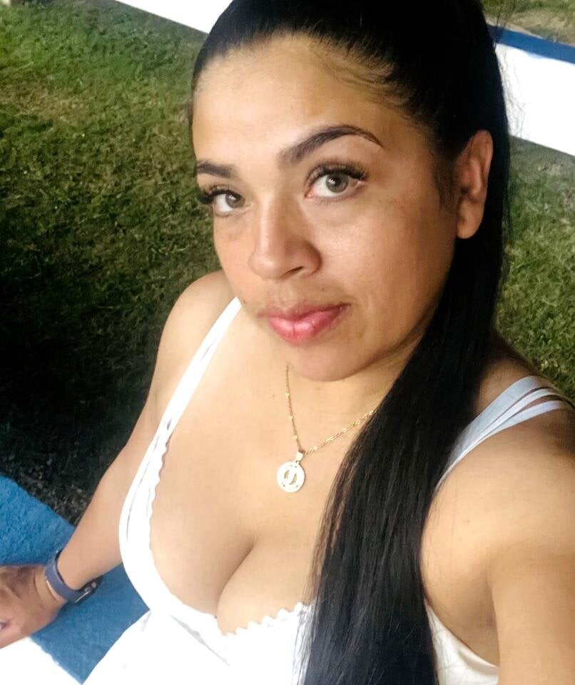 nina-vixen profile