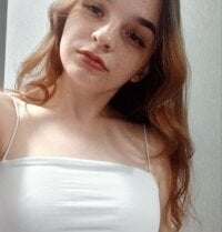 RochellKleinkopf's webcam live show