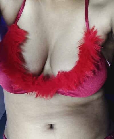 cute-avya from stripchat