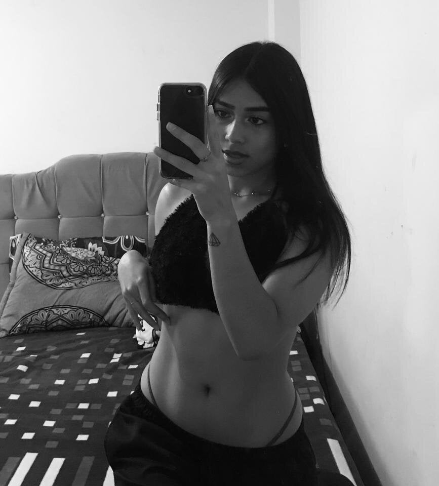Hot_Moli profile