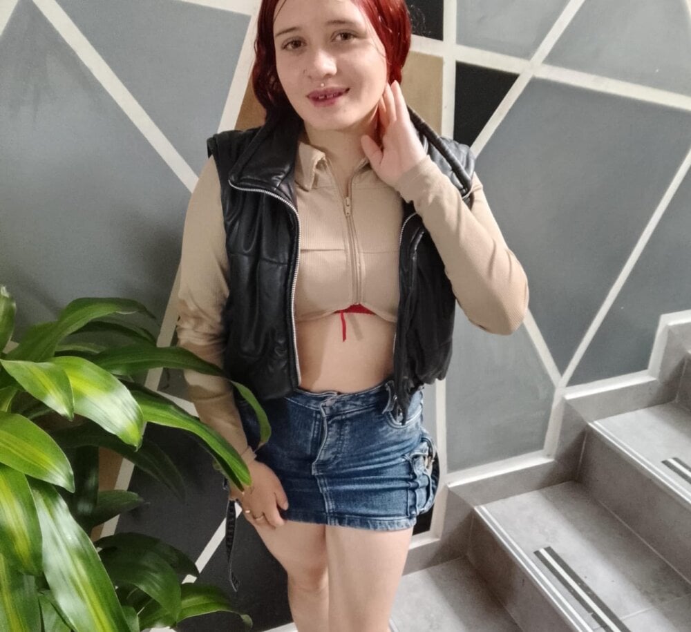 chatnmate.com shylust_ livesex profile in lesbian cams