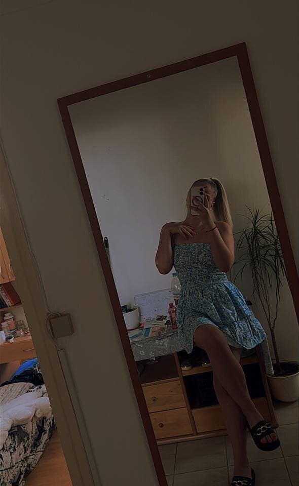 sweetest_piece from stripchat