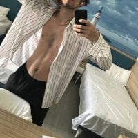 Michael_BEY's Offline Chat Room