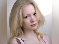 CarrieDahlia's Offline Chat Room