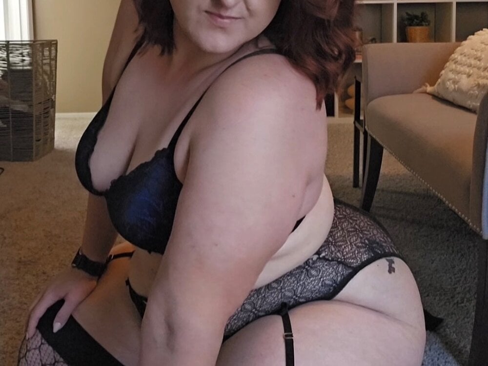 stripchat flirty_phoenixxx webcam profile pic via 6livesex.com