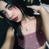 trisha_martin's Offline Chat Room