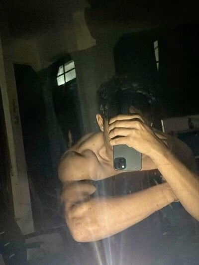 Shankkyyy Live Cam on StripChat and RICams