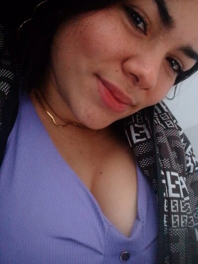 Loriiiany Live Cam on StripChat