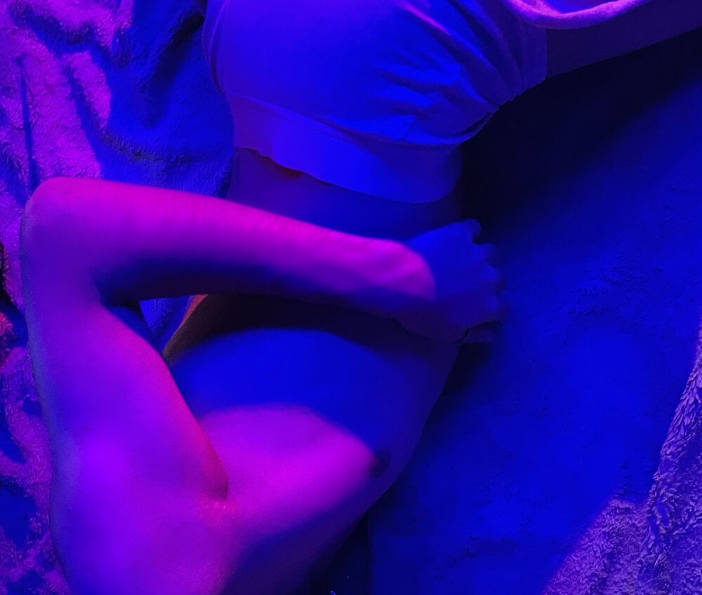 nikgive from stripchat