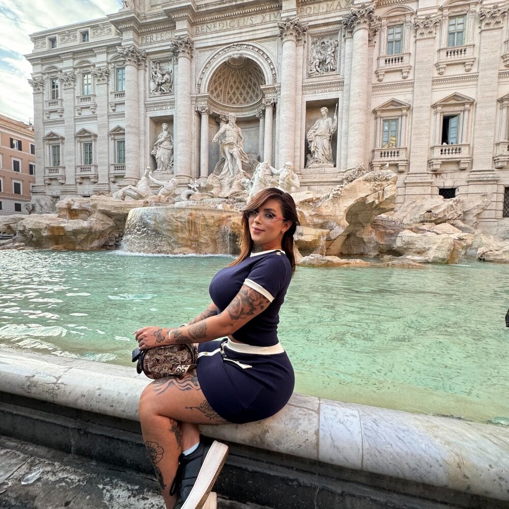 BunnyLola2 Chat XXX Ngoại tuyến