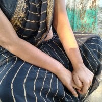 Rinki_bhabhig's webcam live show