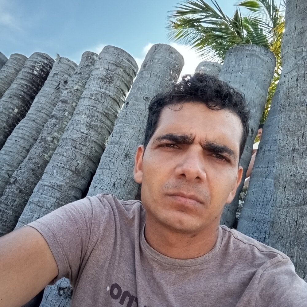 Dariralf Offline XXX-Chat