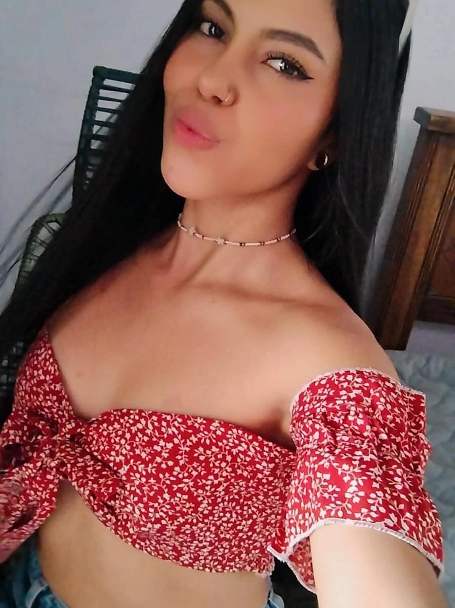 ambarmorgan from stripchat