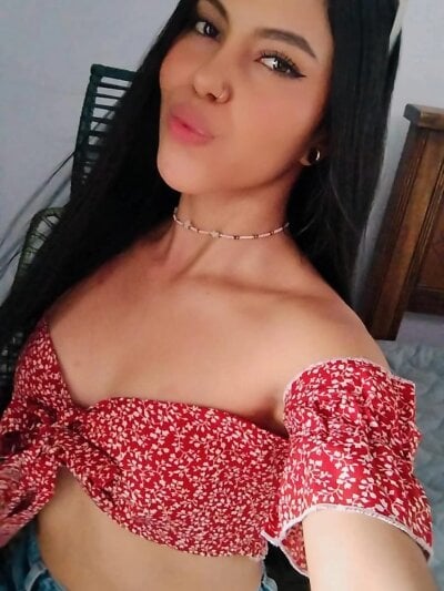 Danniela_