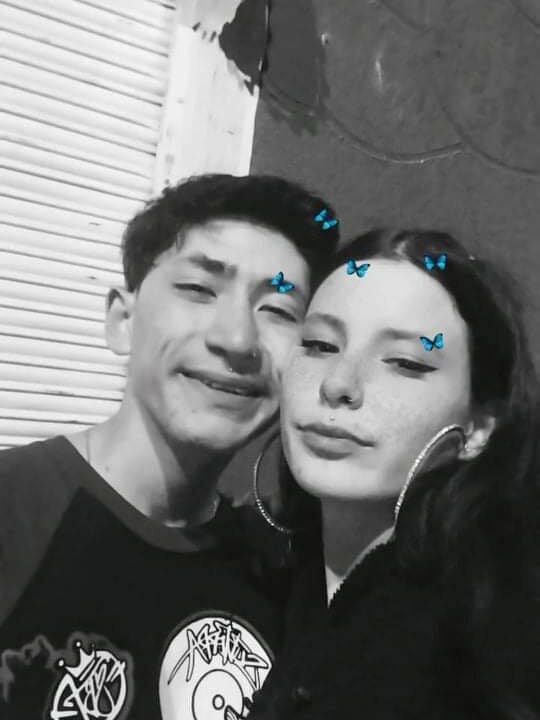 melanie_aaron 🗒 stream